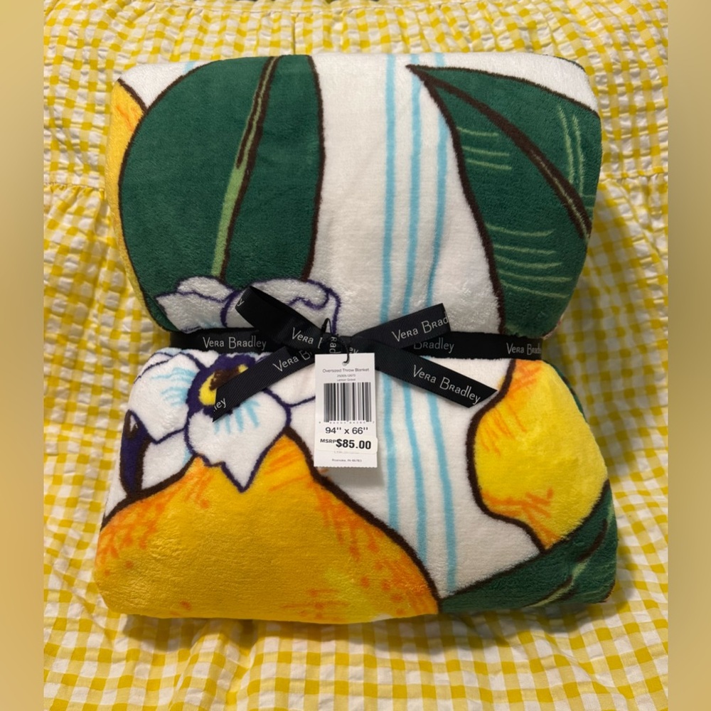 NWT Vera Bradley Oversized “Lemon Grove” Blanket